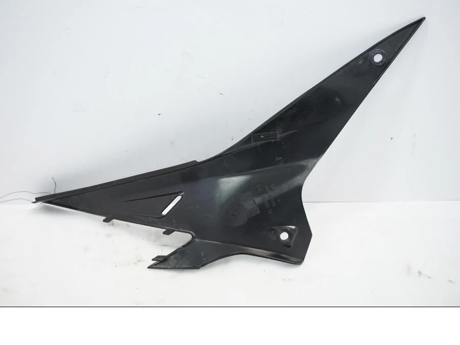 Boční panel Aprilia