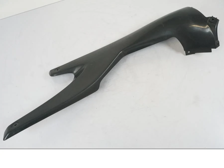Boční panel Aprilia