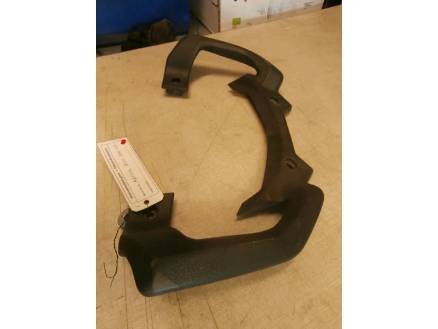 madlo spolujezdce Aprilia