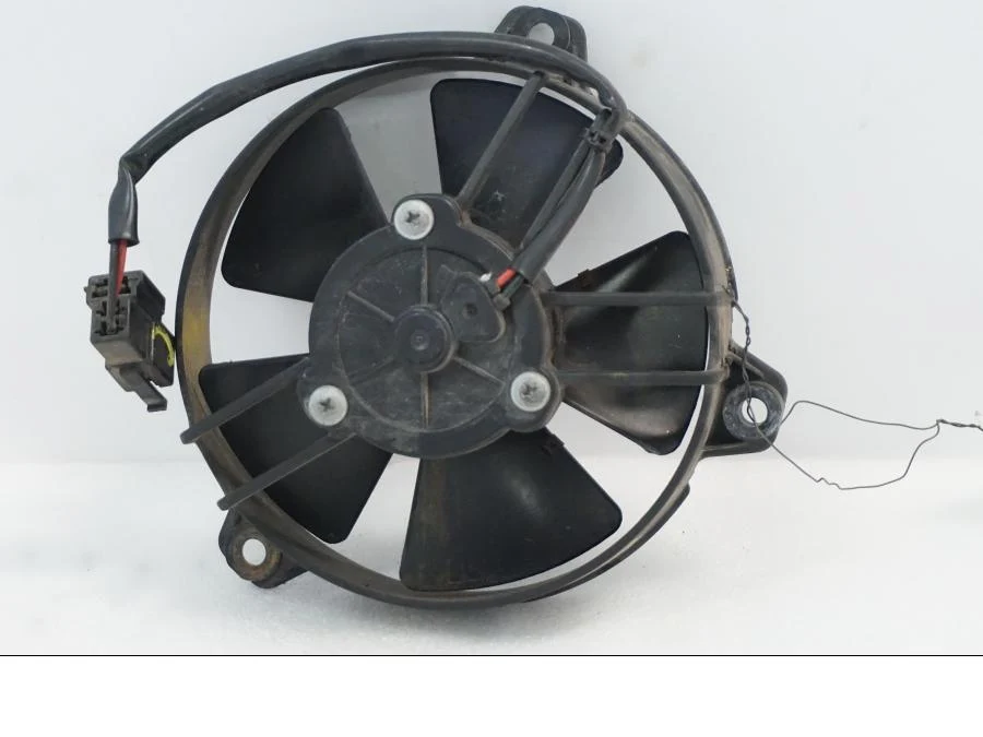 Ventilátor chladiče Aprilia