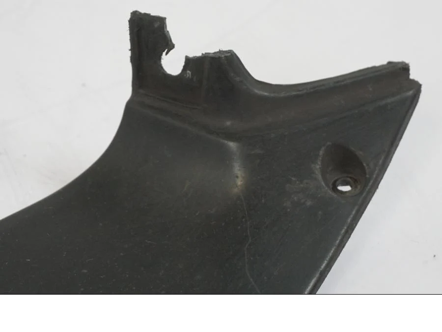 Vnitřní panel Aprilia