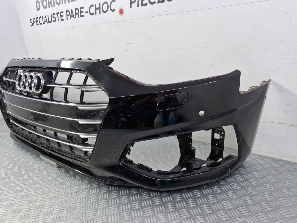 Přední nárazník Audi A4 (4) (8W) fáze 2 použitý