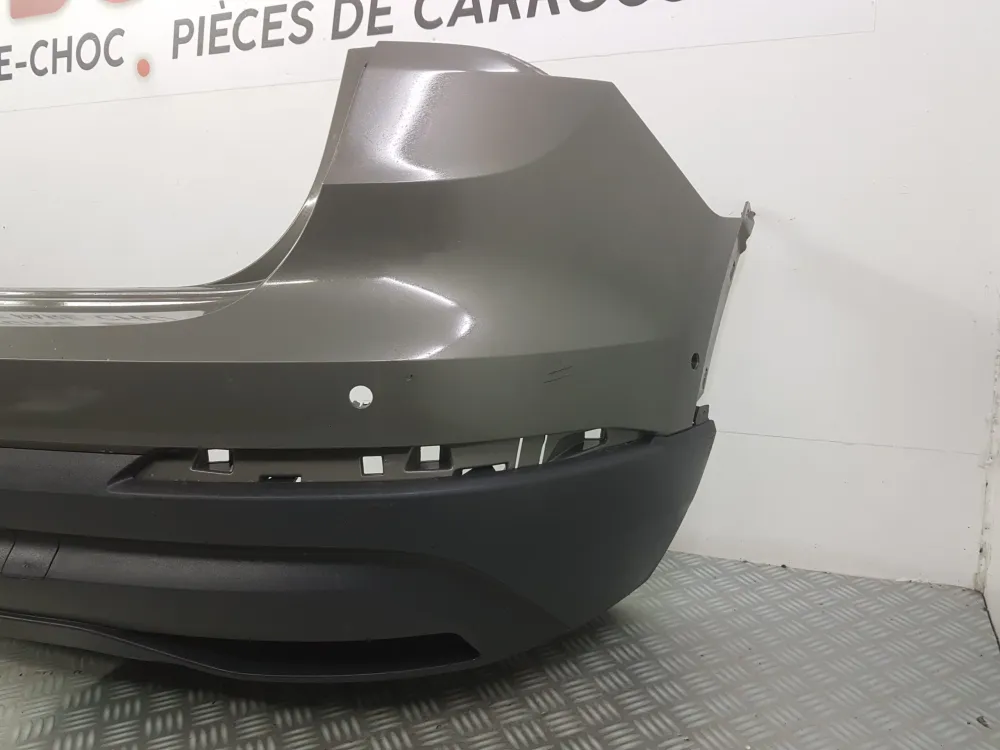 Zadní nárazník Audi Q3 (2) (F3) použitý ***