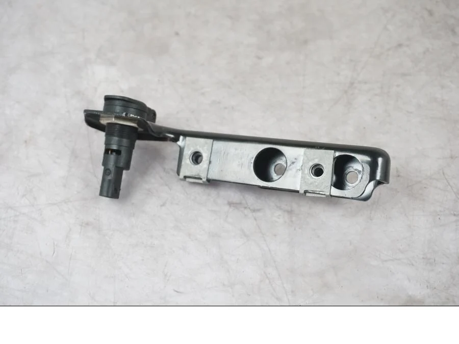 12V zásuvka BMW