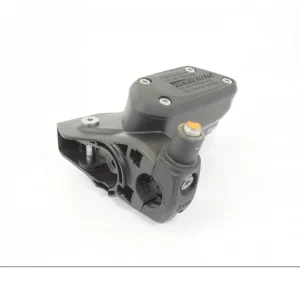 Hlavní válec spojky BMW