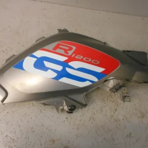 Kryt palivové nádrže BMW