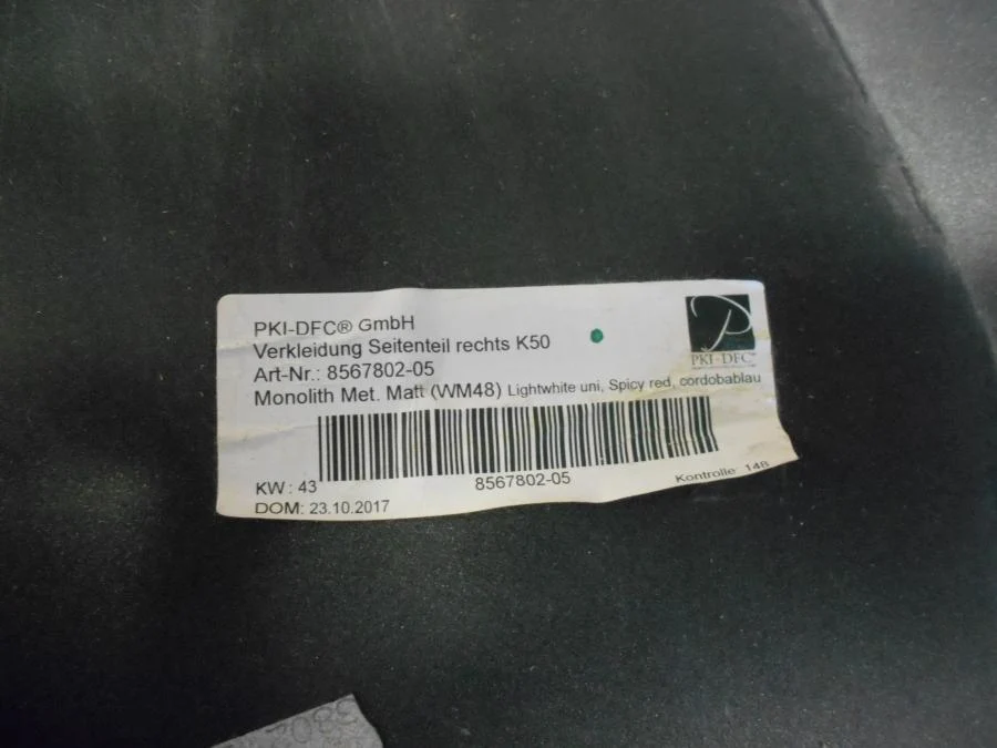 Kryt palivové nádrže BMW