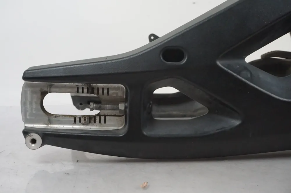 Kyvné rameno BMW