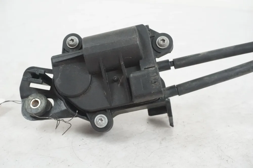 motor klapky výfuku BMW