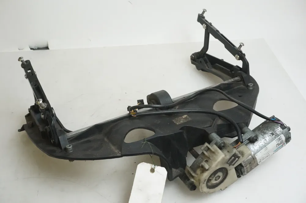Motor stěrače BMW