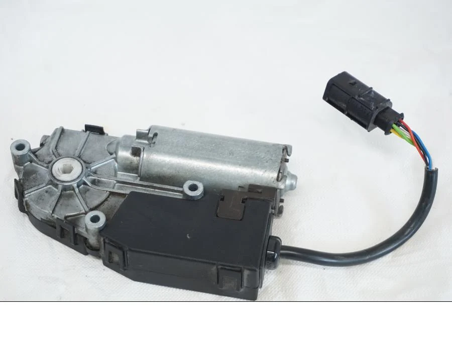 motor stěrače BMW