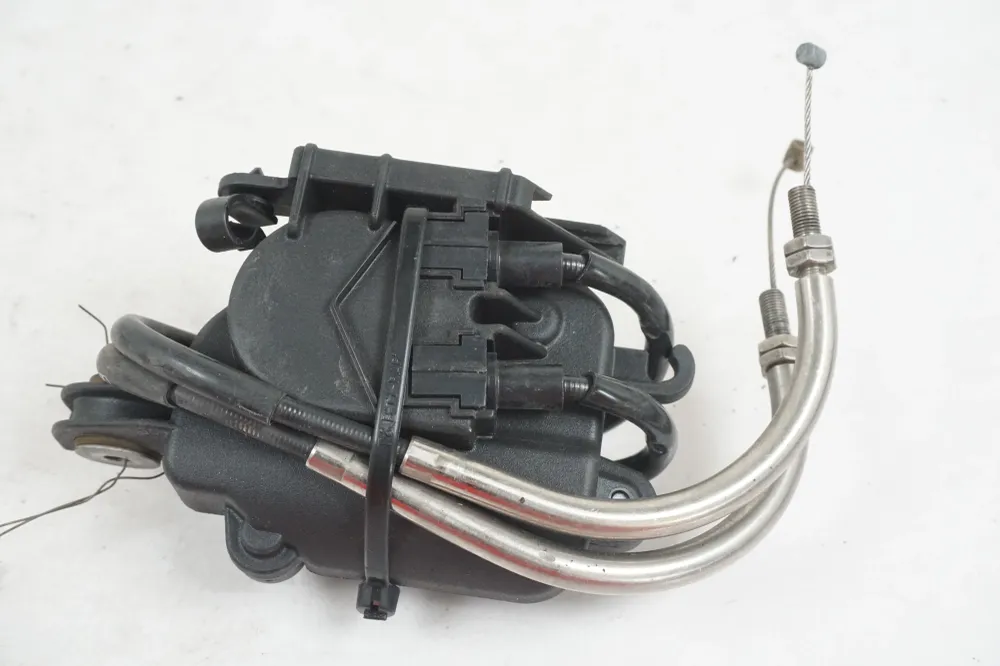 motor výfukové klapky BMW