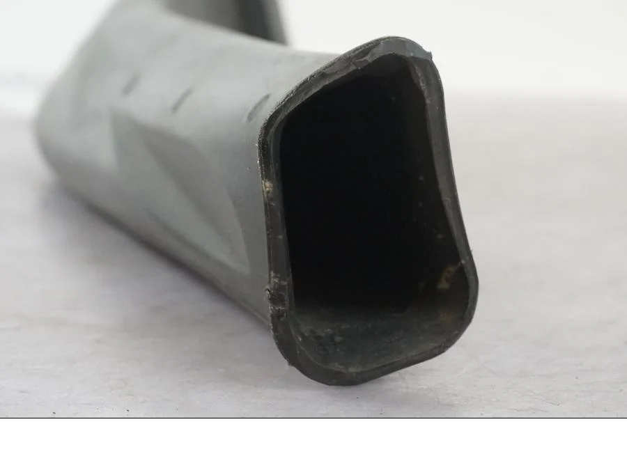 Šnorchl airboxu BMW