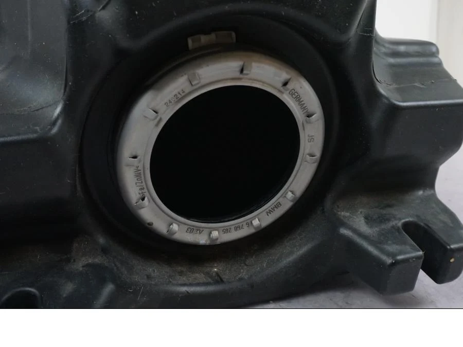 Palivová nádrž BMW