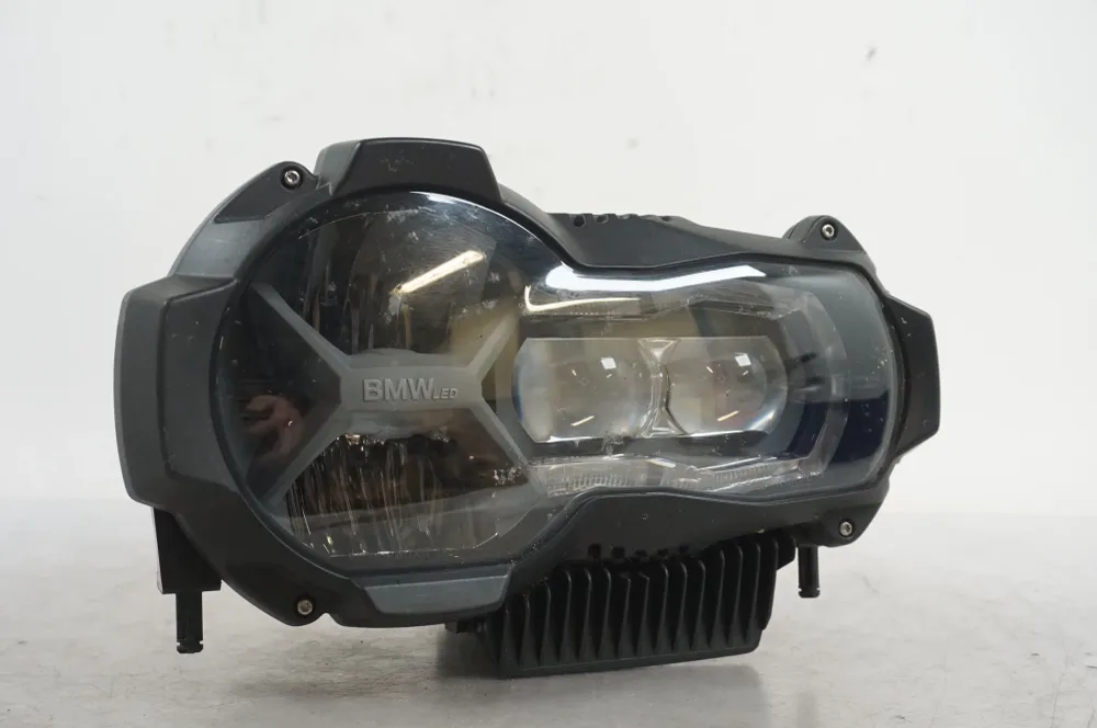 Přední světlomet BMW