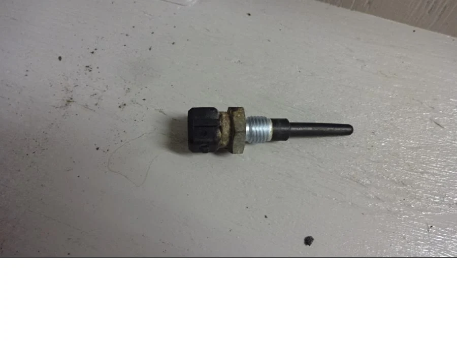Snímač airboxu BMW