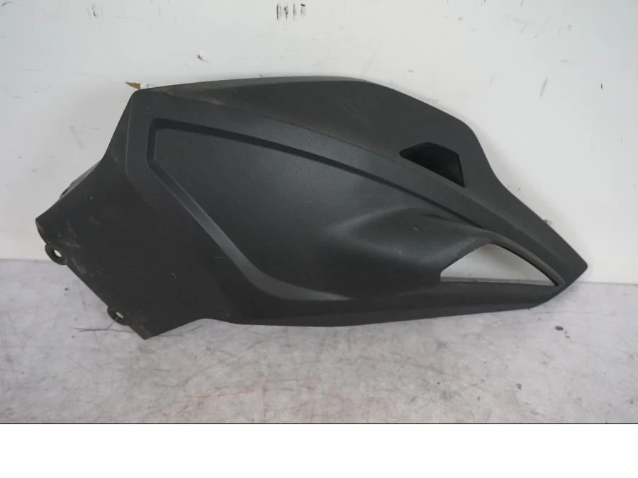 Spoiler motoru BMW