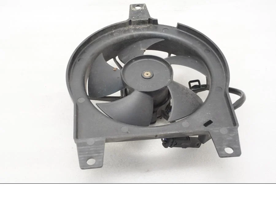 Ventilátor vodního chlazení BMW
