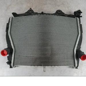 Vodní chladič BMW