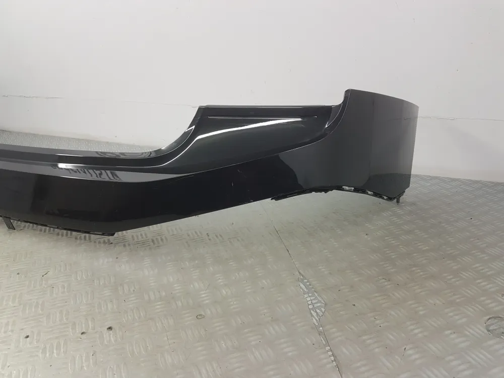 Zadní nárazník BMW IX použitý