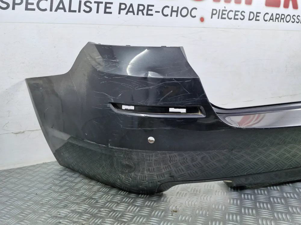 Zadní nárazník BMW Série 5 F11 Break Fáze 1 Použité (od 01/2010 do 03/2013)