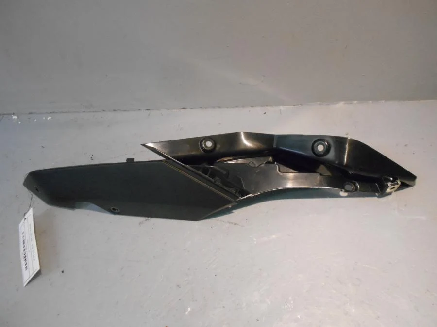 Zadní spoiler BMW