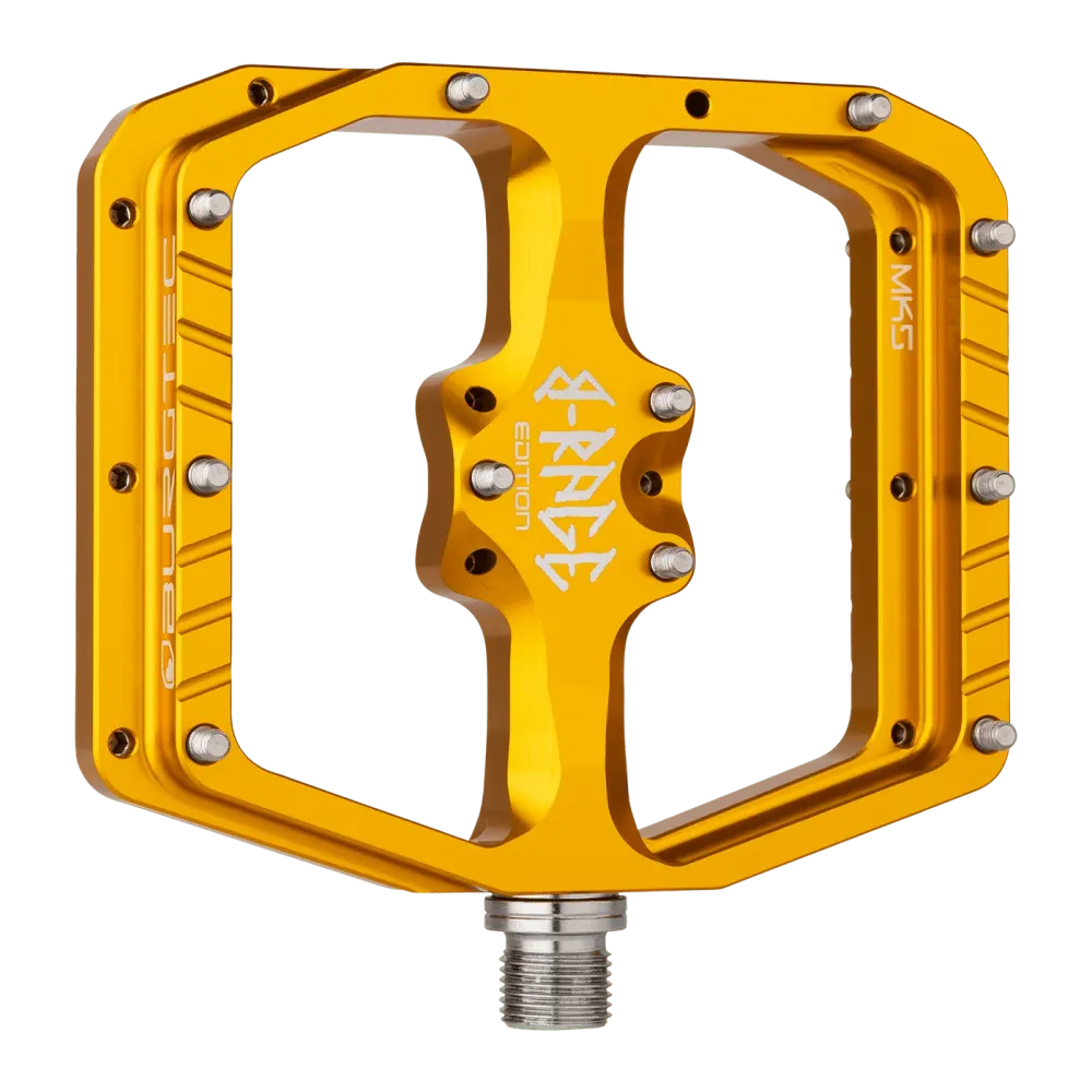 BURGTEC PENTHOUSE FLAT MK5 B-RAGE EDITION Zlaté ploché pedály