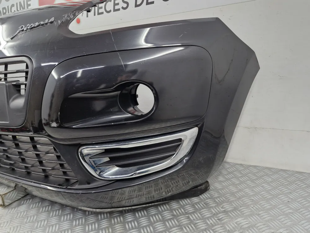 Přední nárazník Citroën C3 Picasso Fáze 1 (02/2009 ž 08/2012) Originál z druhé ruky CITROEN