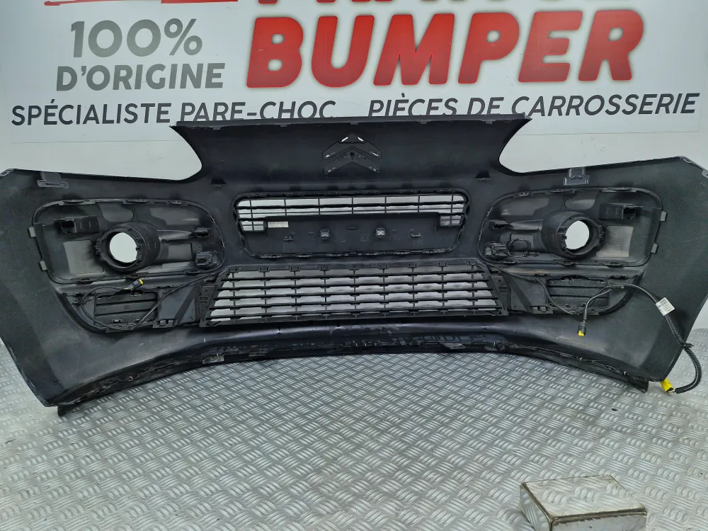 Přední nárazník Citroën C3 Picasso Fáze 1 (02/2009 ž 08/2012) Originál z druhé ruky CITROEN