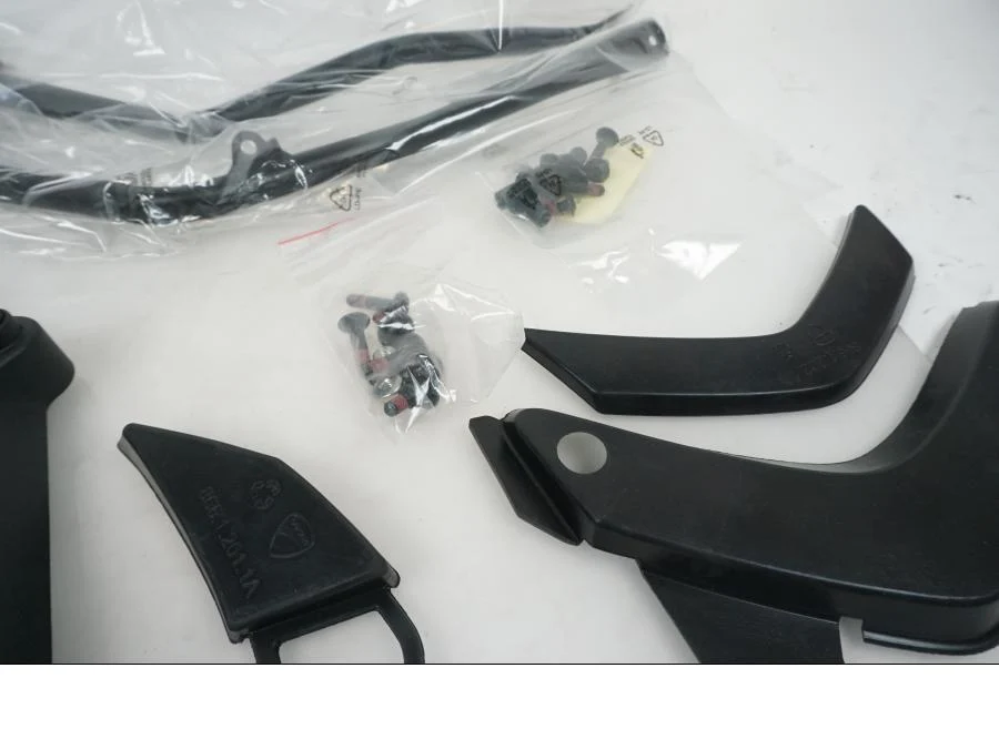 Deska pro topbox Ducati
