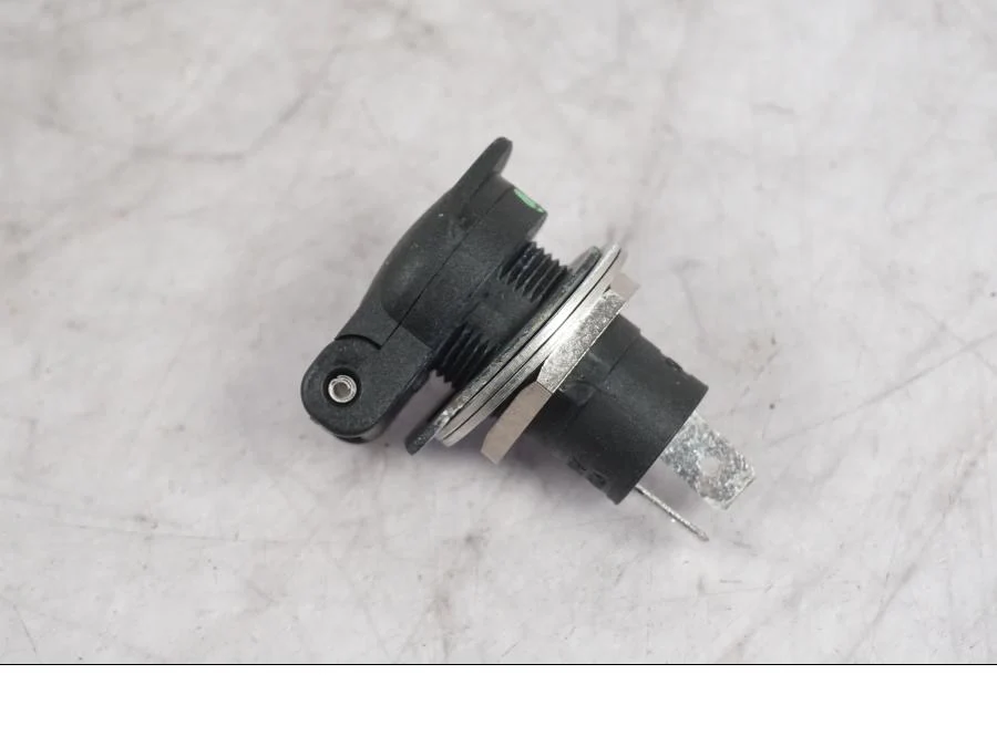 Elektrická zásuvka 12 V Ducati