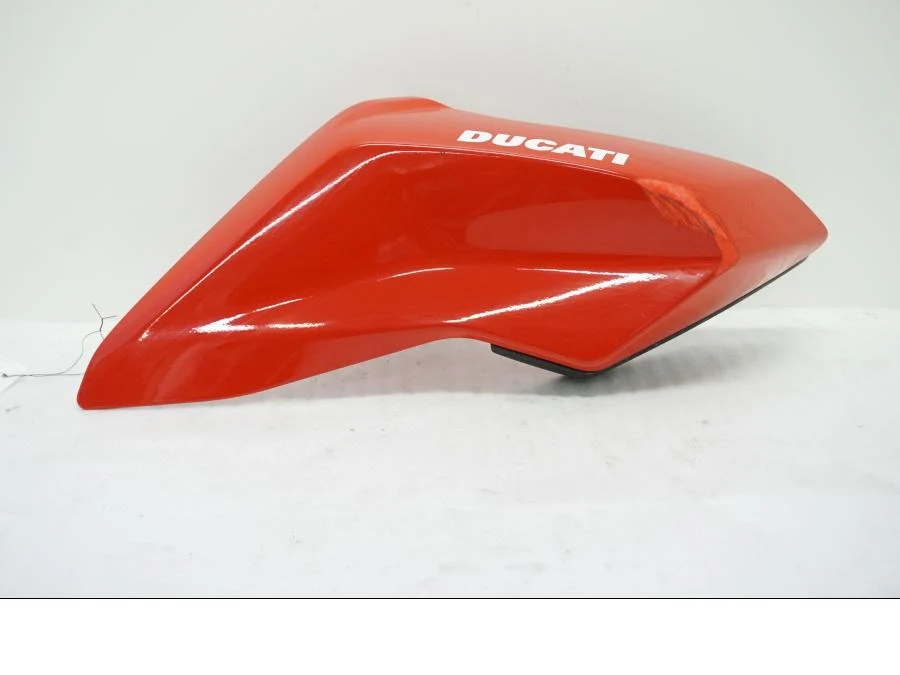 Kryt palivové nádrže Ducati