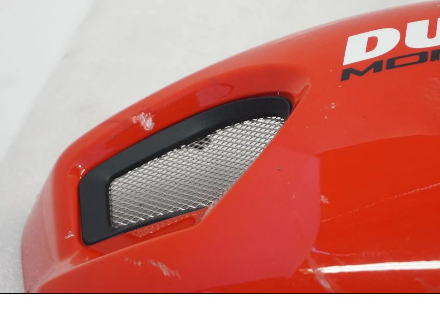 Kryt palivové nádrže Ducati