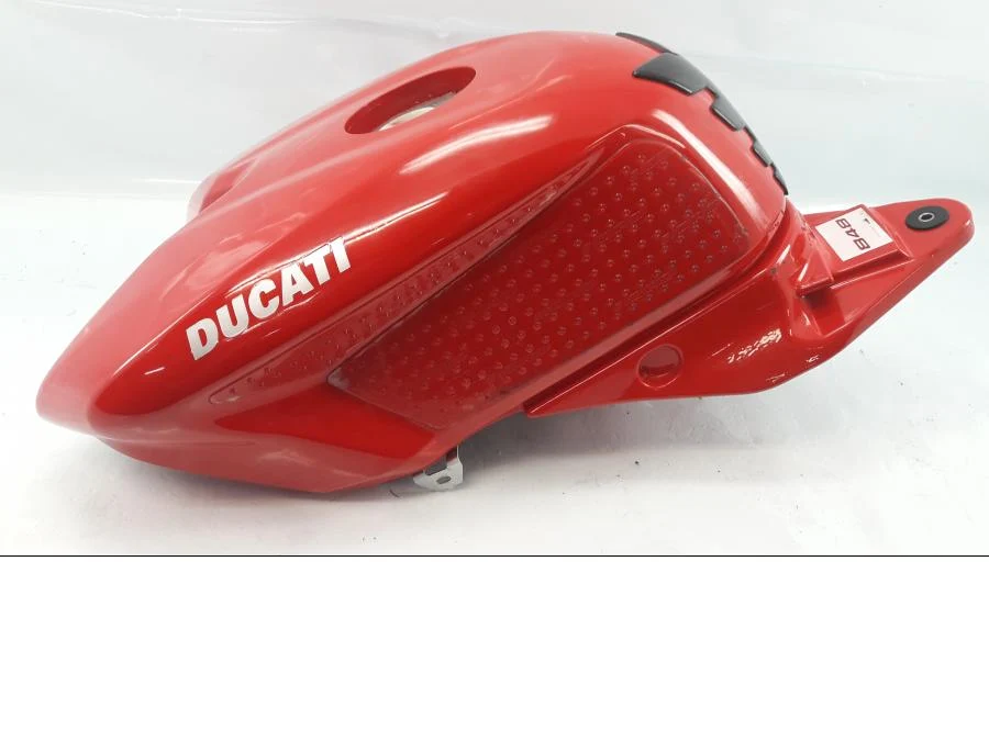 palivová nádrž Ducati