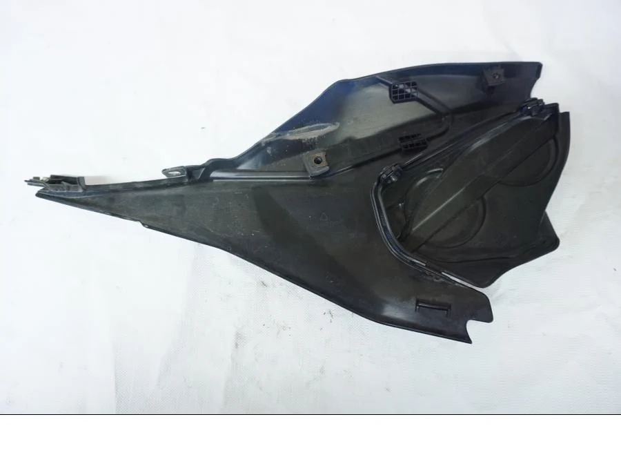rámový plast Ducati