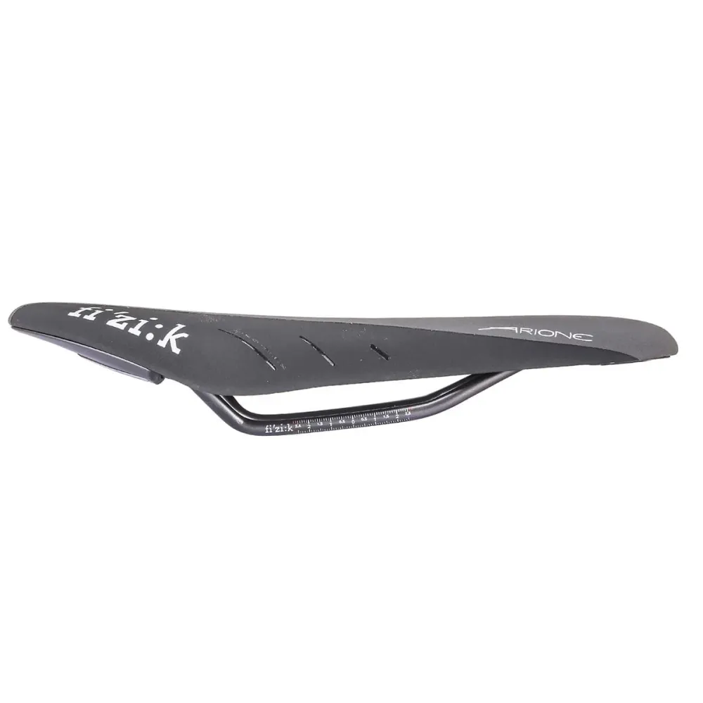 FIZIK ARIONE R3 REGULAR Sedlo Kium Rails Black