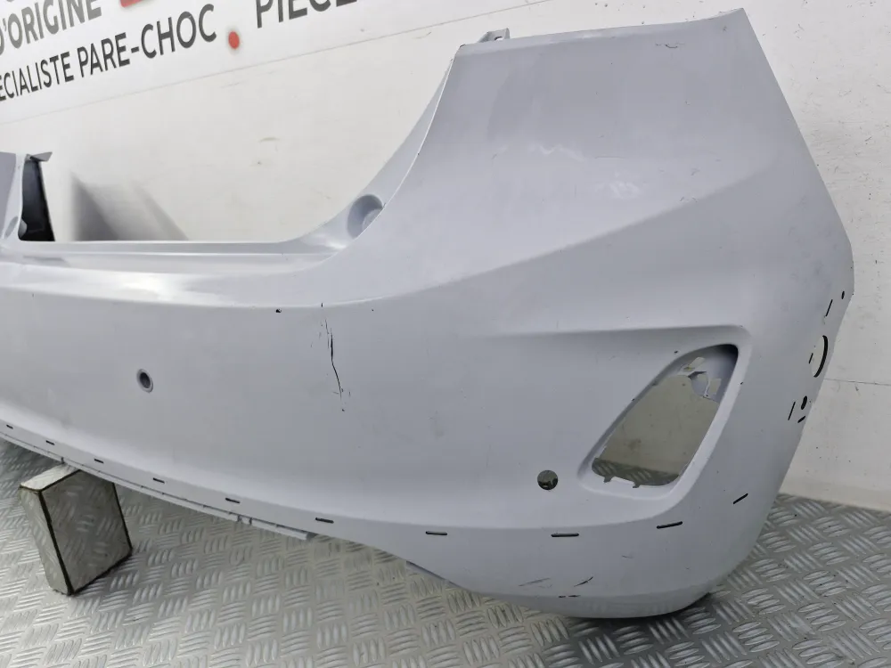 Zadní nárazník FORD FIESTA 7 fáze 1