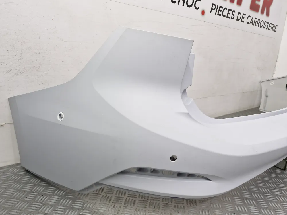 Zadní nárazník Ford Focus IV ST-Line Fáze 1 (od 06/2018) – Nový originál s radary