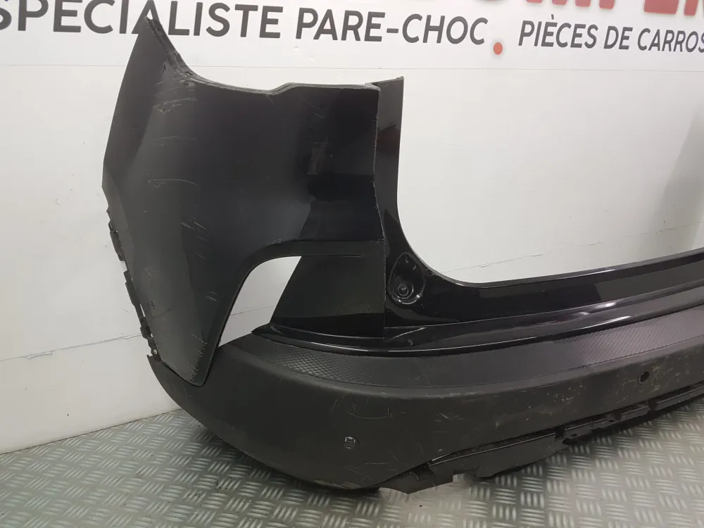 ZADNÍ NÁRAZNÍK FORD KUGA III ***