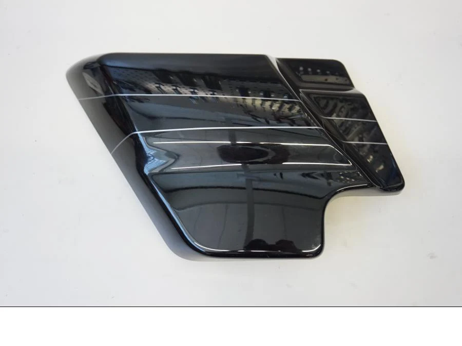 Boční panel H-D