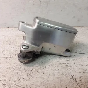 Hlavní brzdový válec Honda