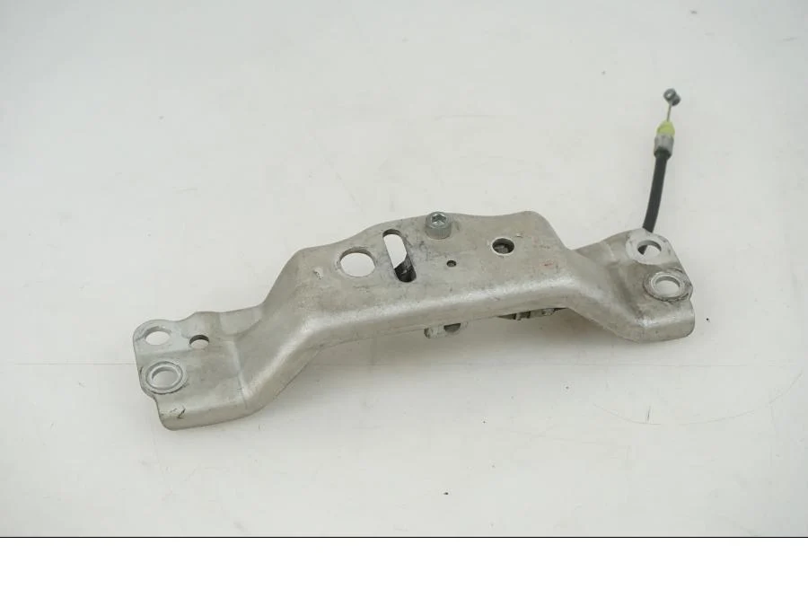 Mechanismus zámku sedla Honda