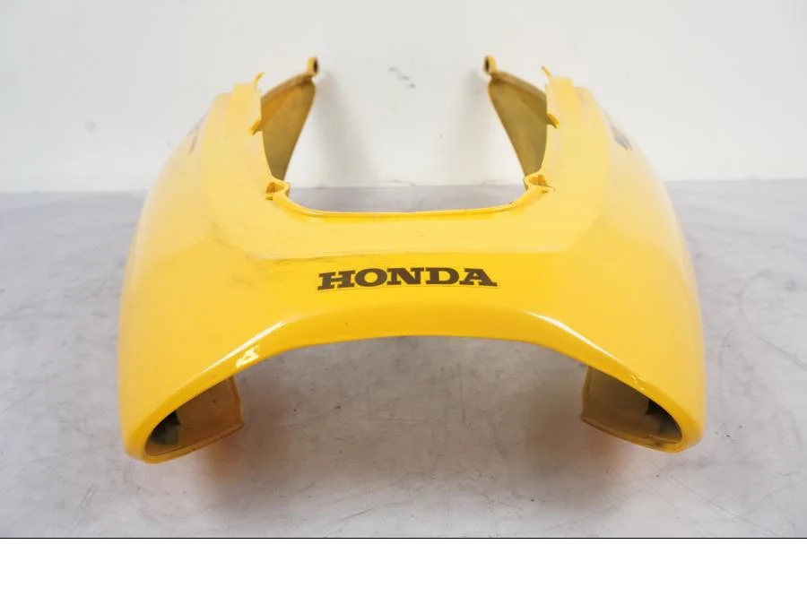 zadní křídlo Honda