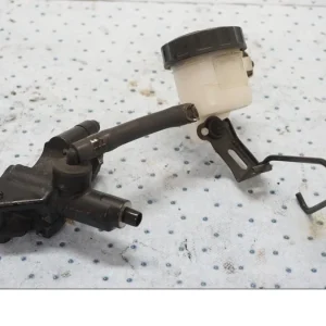 Hlavní brzdový válec Kawasaki