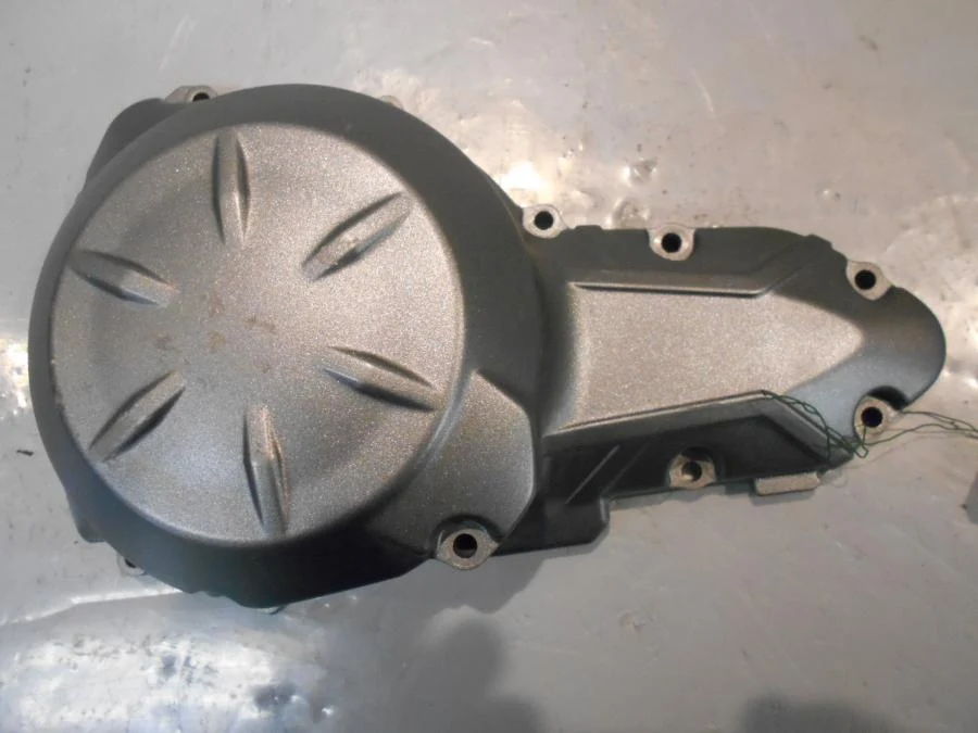 Kryt motoru Kawasaki