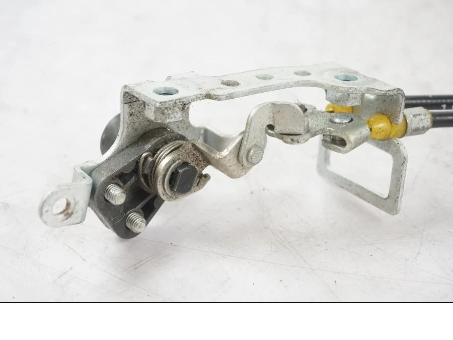Mechanismus zámku sedla Kawasaki