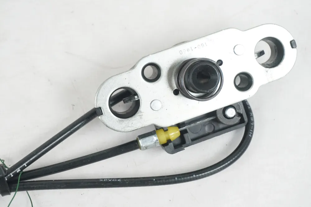 Mechanismus zámku sedla Kawasaki