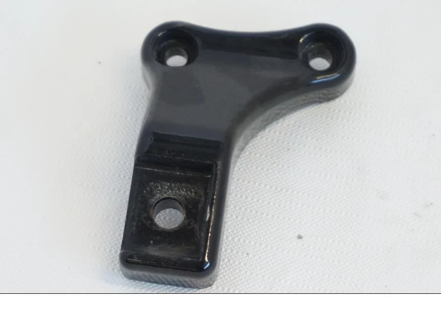 Uchycení stupačky Kawasaki