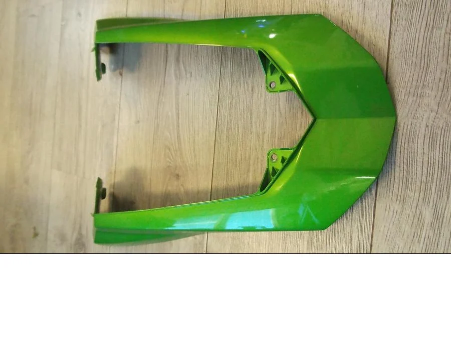 Zadní křídlo Kawasaki