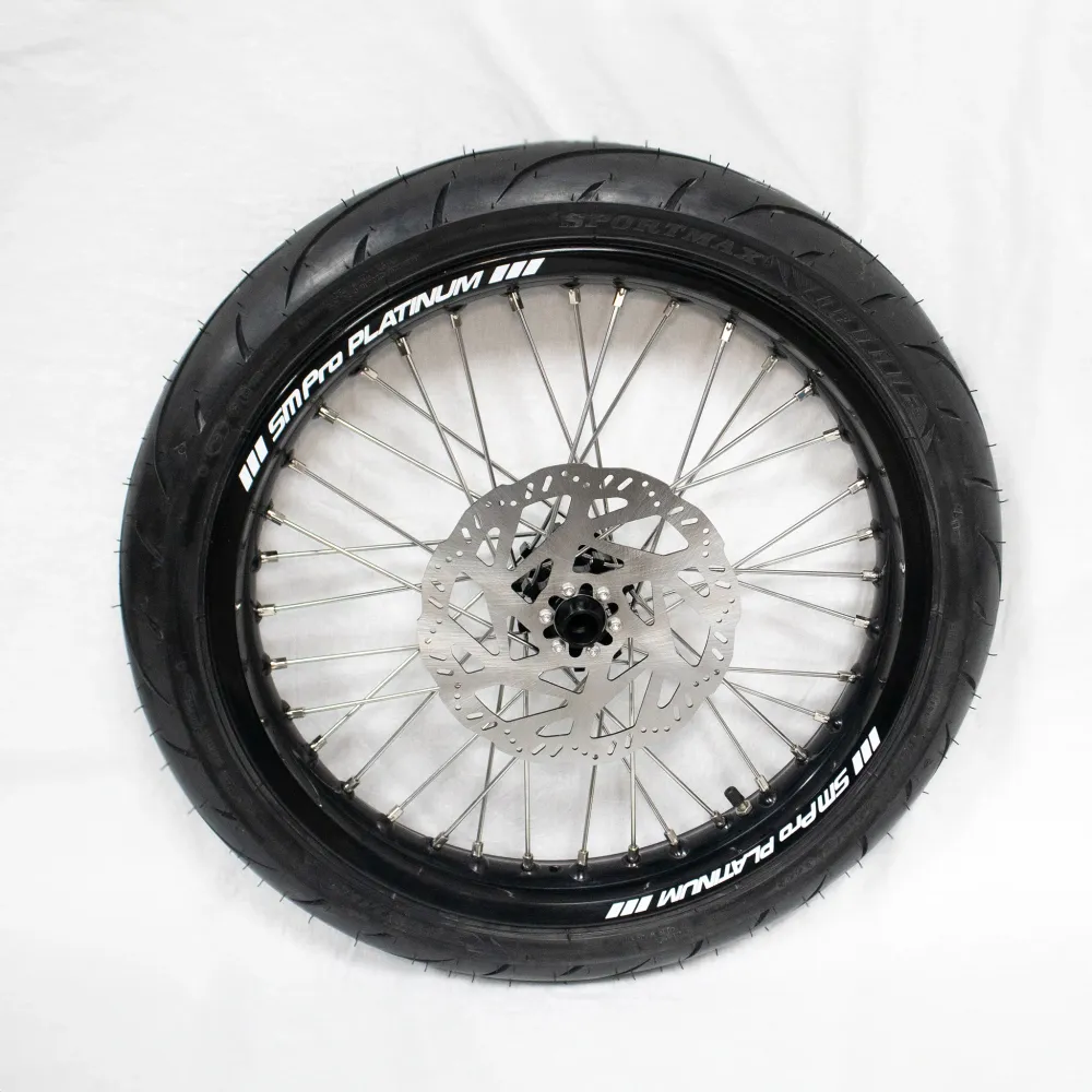 Kompletní 17palcová kola SM Pro s pneumatikami DUNLOP Supermoto pro Light Bee E Ride Pro SS